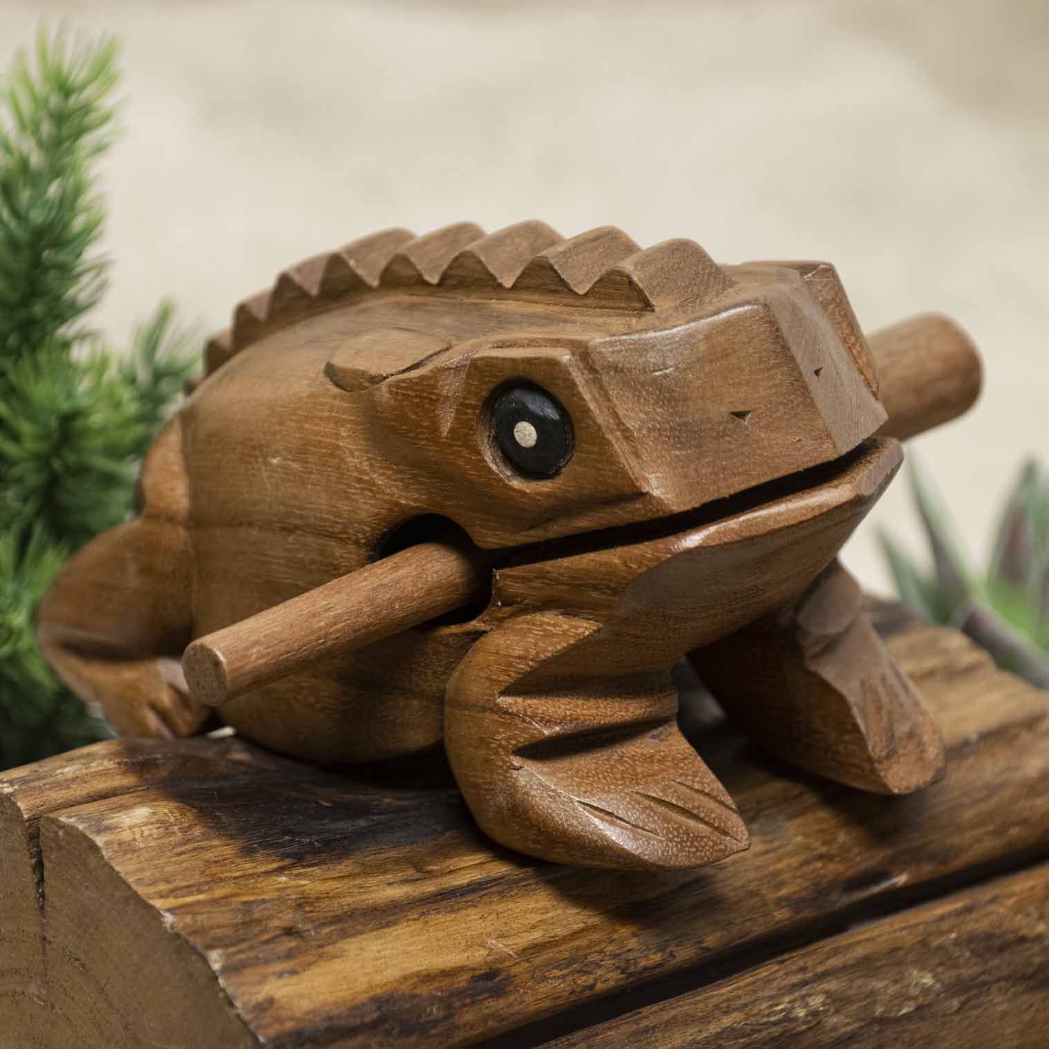 Medium Croaking Frog Guiro - Thailand