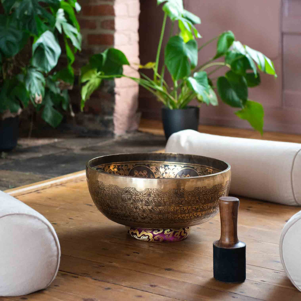 Special Etched Green Tara Singing Bowl